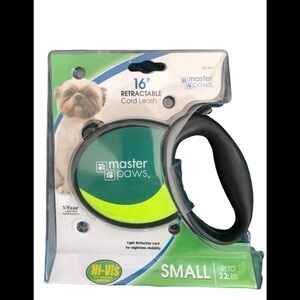 NIP Master Paws 16” Retractable Cord Leash Light Reflective Cord 4 Night Small
